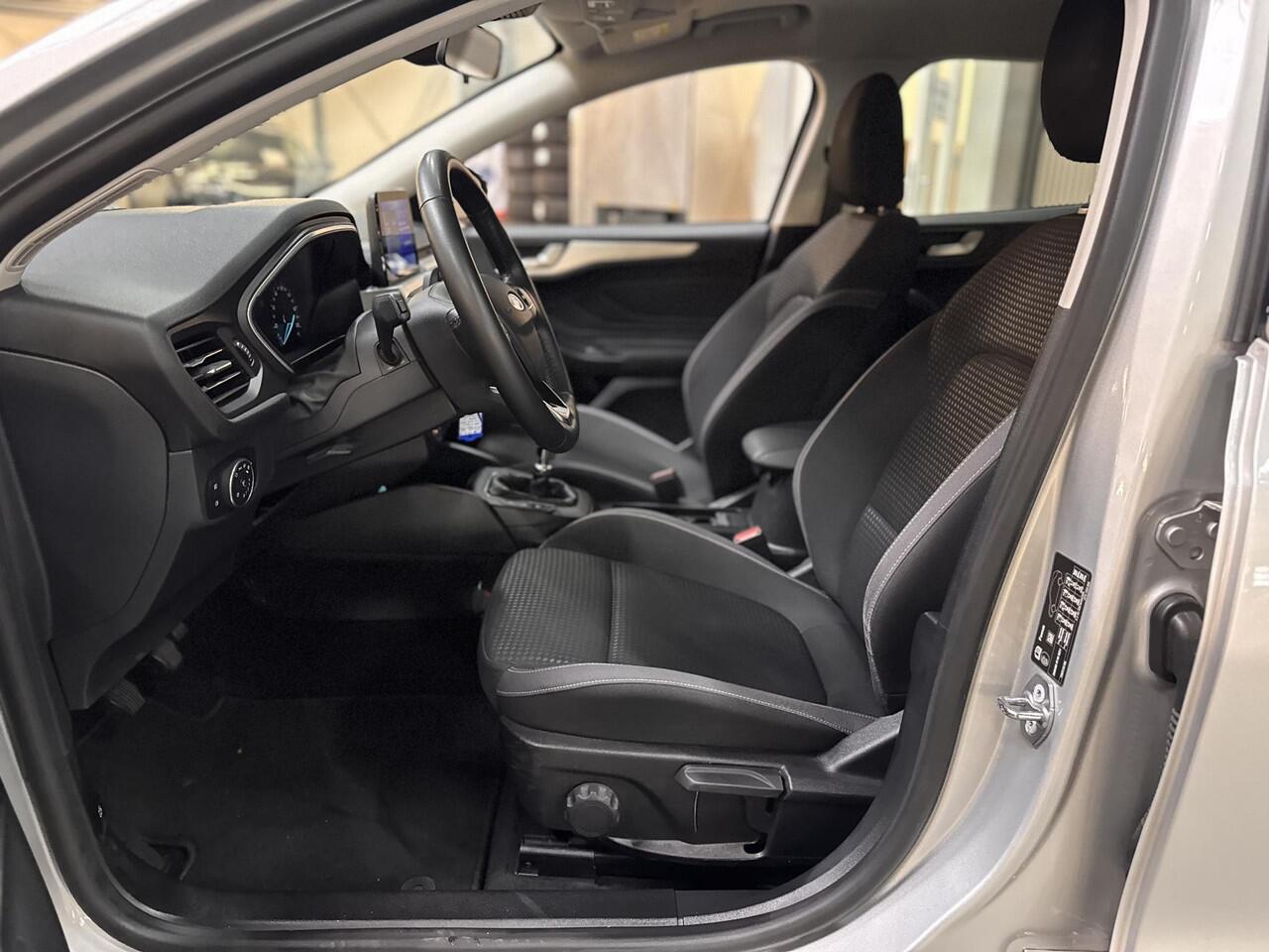 Ford FOCUS 125pk Eco Hybrid Trend Edition Navigatie Camera Parkeersensoren Wagon Dealeronderhouden