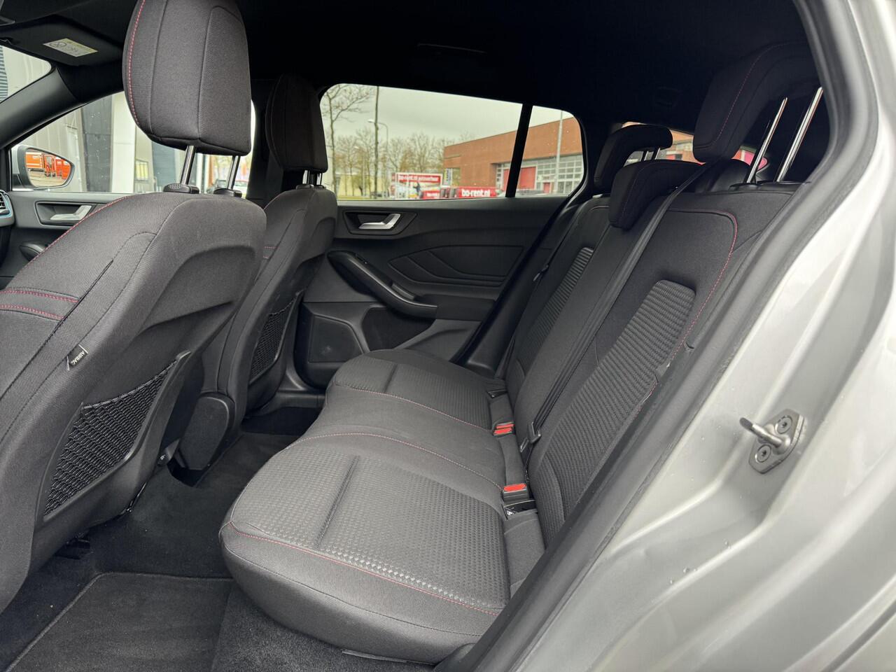 Ford FOCUS Wagon 1.0 EcoBoost ST Line Business Winter Pack, NL-Auto!