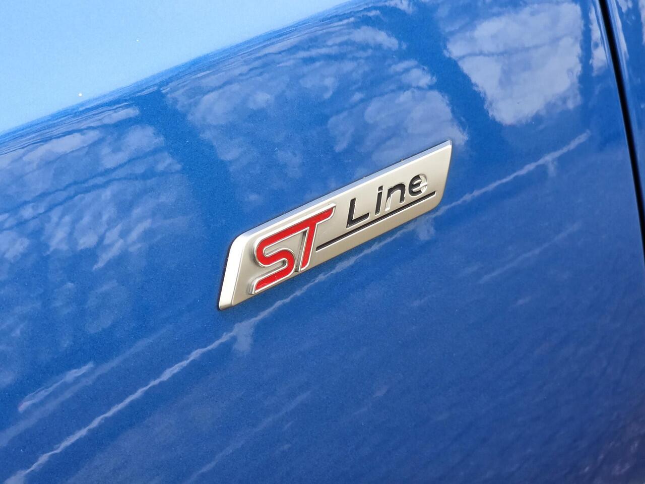 Ford FOCUS Wagon 1.0 EcoBoost 125PK Hybrid ST Line Business | Panoramadak | Navigatie | Stoel + Stuur + voorruitverwarming | Cruise Control