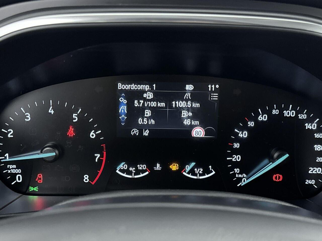 Ford FOCUS 1.0 EcoBoost Hybrid Active Business | Airco | Apple Carplay & Android Auto | Cruise Control | Navigatie | Winterpakket | Trekhaak | Achteruitrijcamera en Sensoren