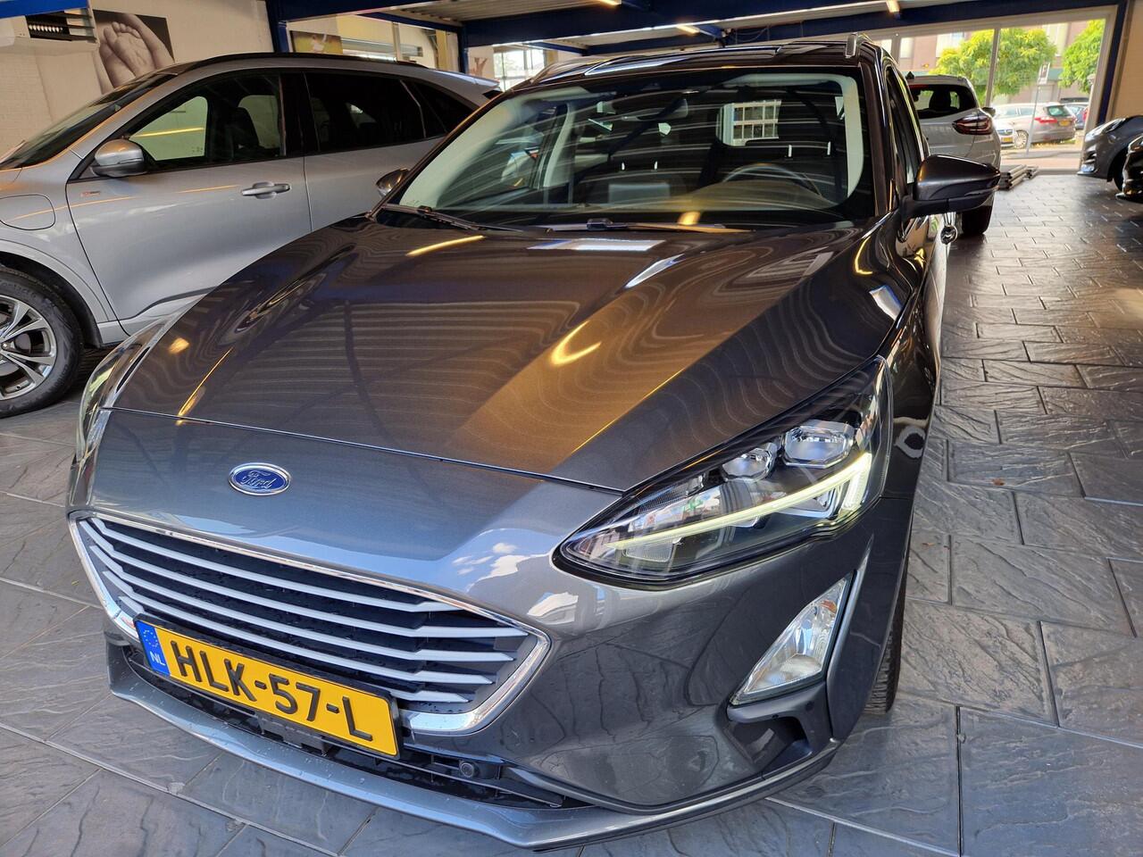 Ford FOCUS Wagon 1.0 EcoBoost Hybrid Titanium