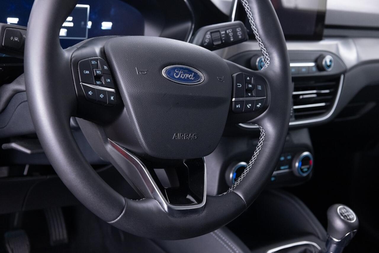 Ford FOCUS Wagon 1.0 EcoBoost Hybrid Titanium X Business ? 1e Eigenaar