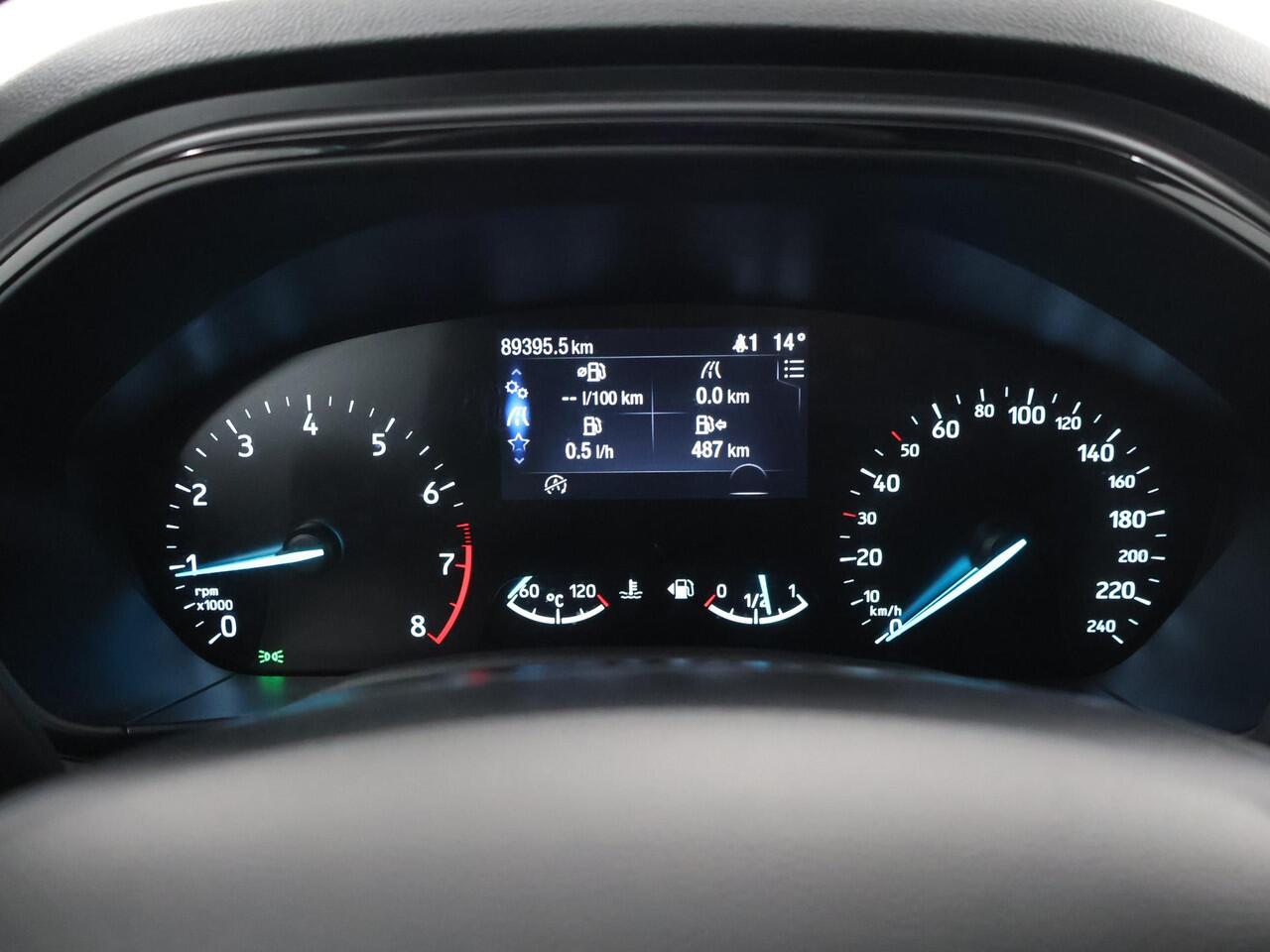 Ford FOCUS Wagon 1.0 EcoBoost Hybrid ST Line Business | AGR Stoel | Parkeercamera | Navigatie | Climate Control | Cruise Control |