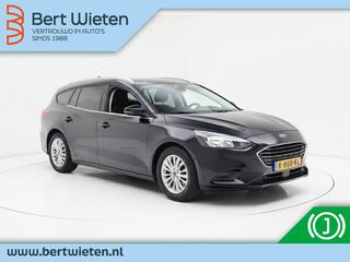 ford-focus-wagon-1.0-ecob.-titanium