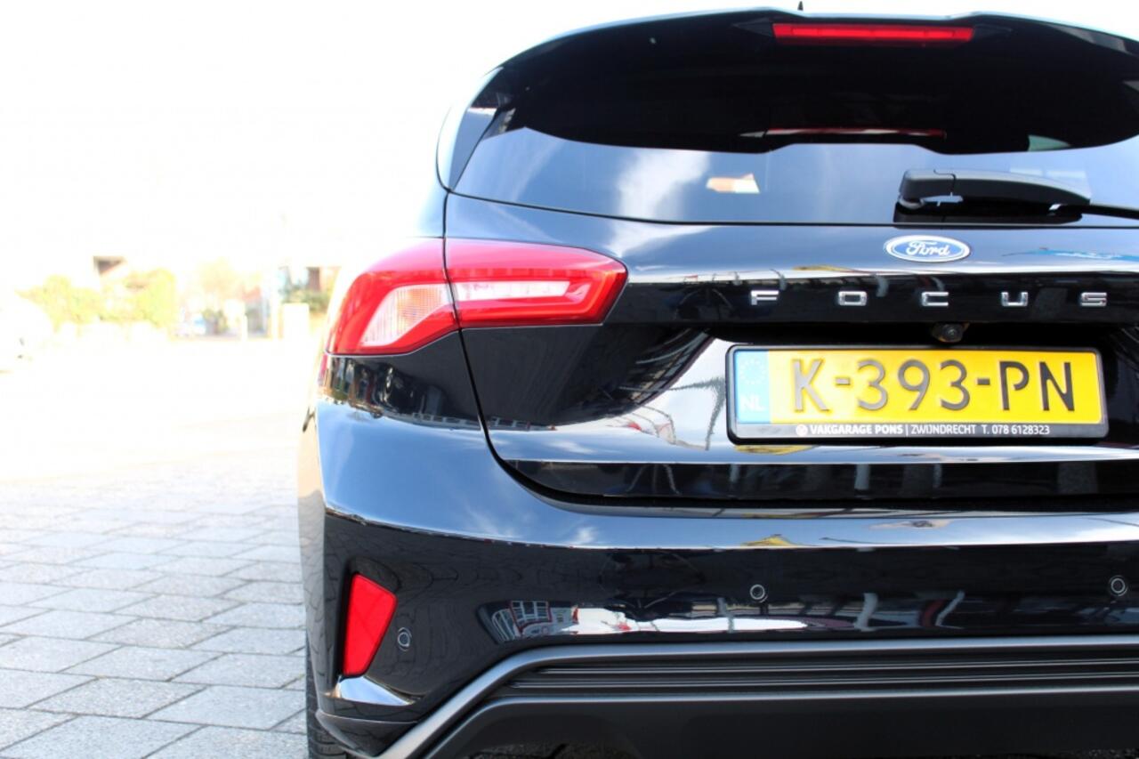 Ford FOCUS 1.0 EBH ST Line X Business