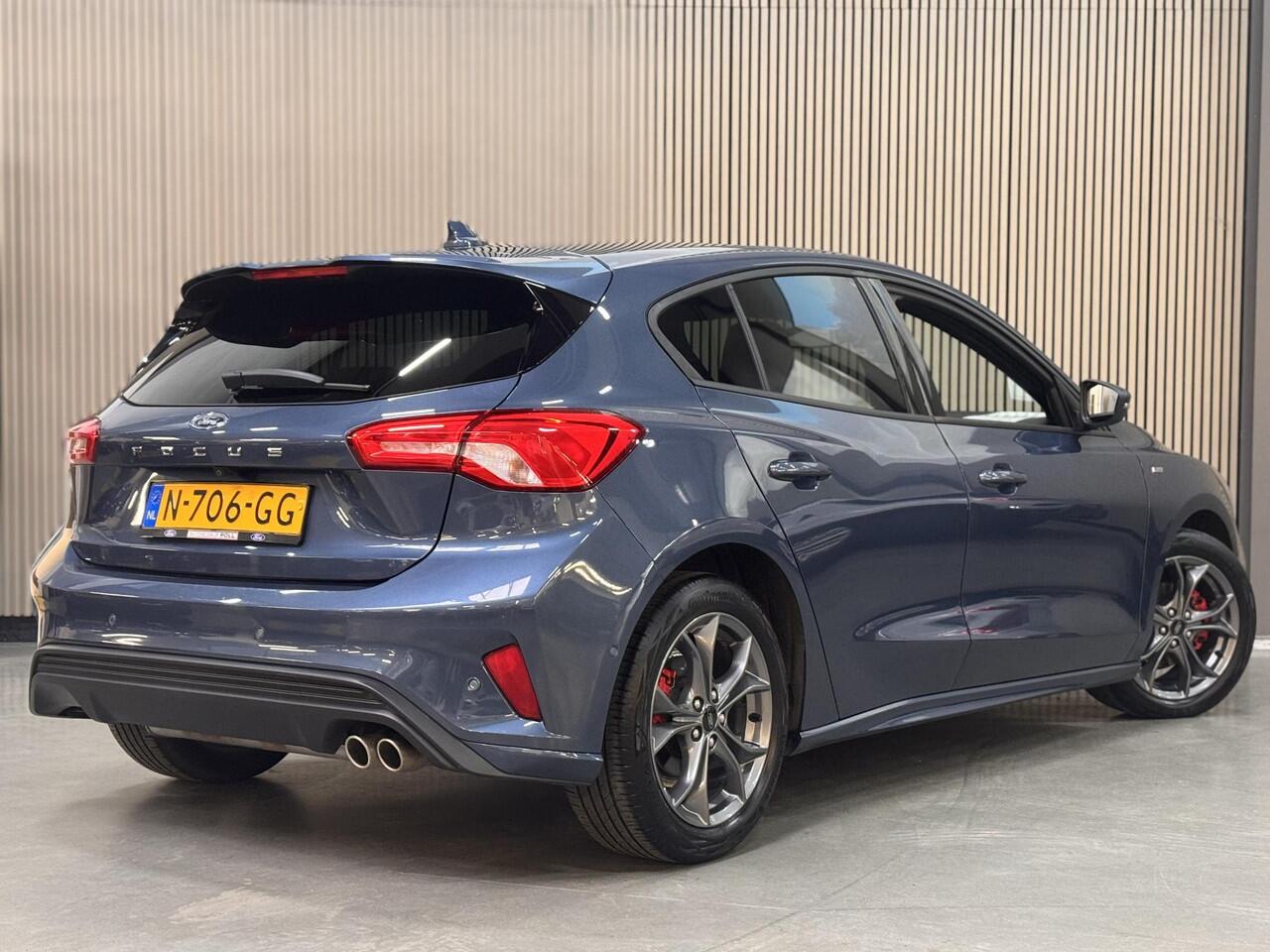 Ford FOCUS 1.5 EcoBoost Automaat ST-Line X Navi Camera Adap Cruise Winter Parking Dodehoek pack 5drs