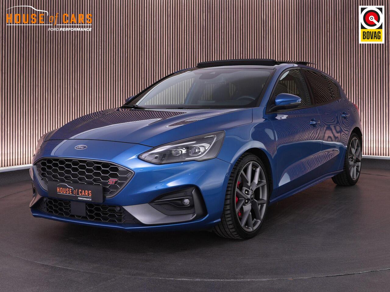 Ford FOCUS ST-3 2.3 280pk PERFORMANCE PACK |launch control|sper diff|head-up|panoramadak|B&O|Apple Carplay|blind spot|elek. stoelen|parkeersensoren|19"|