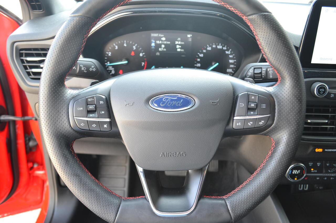 Ford FOCUS WAGON 1.0 ECOB. ST-LINE AUTOMAAT