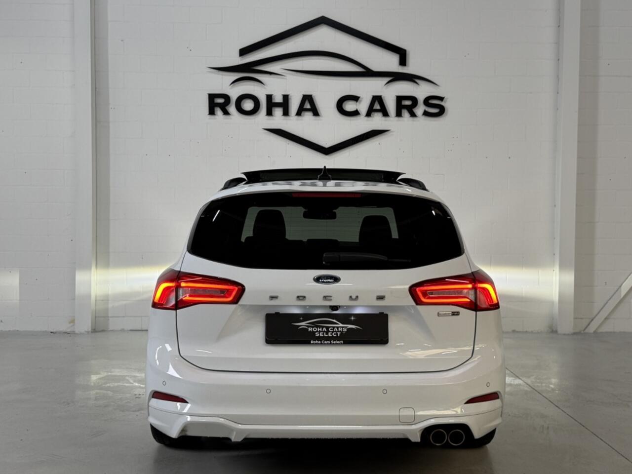 Ford FOCUS Wagon 1.0 EBH ST*Pano*Stoel/stuurverwarming*Camera*Dodehoek*