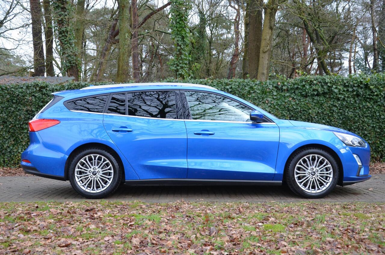 Ford FOCUS Wagon 1.0 EcoBoost Hybrid Titanium X Business Navi/Pdc/Ecc/Achteruitrijcamera/Stuur Ruit&Stoelverwarming/Led/Rijstrooksensor met correctie/Elektrisch bedienbare achterklep met sensorsturing