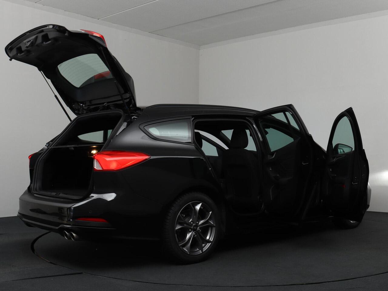 Ford FOCUS Wagon 1.0 EcoBoost Hybrid ST Line Business | B&O | Adaptief Cruise Control | Camera!