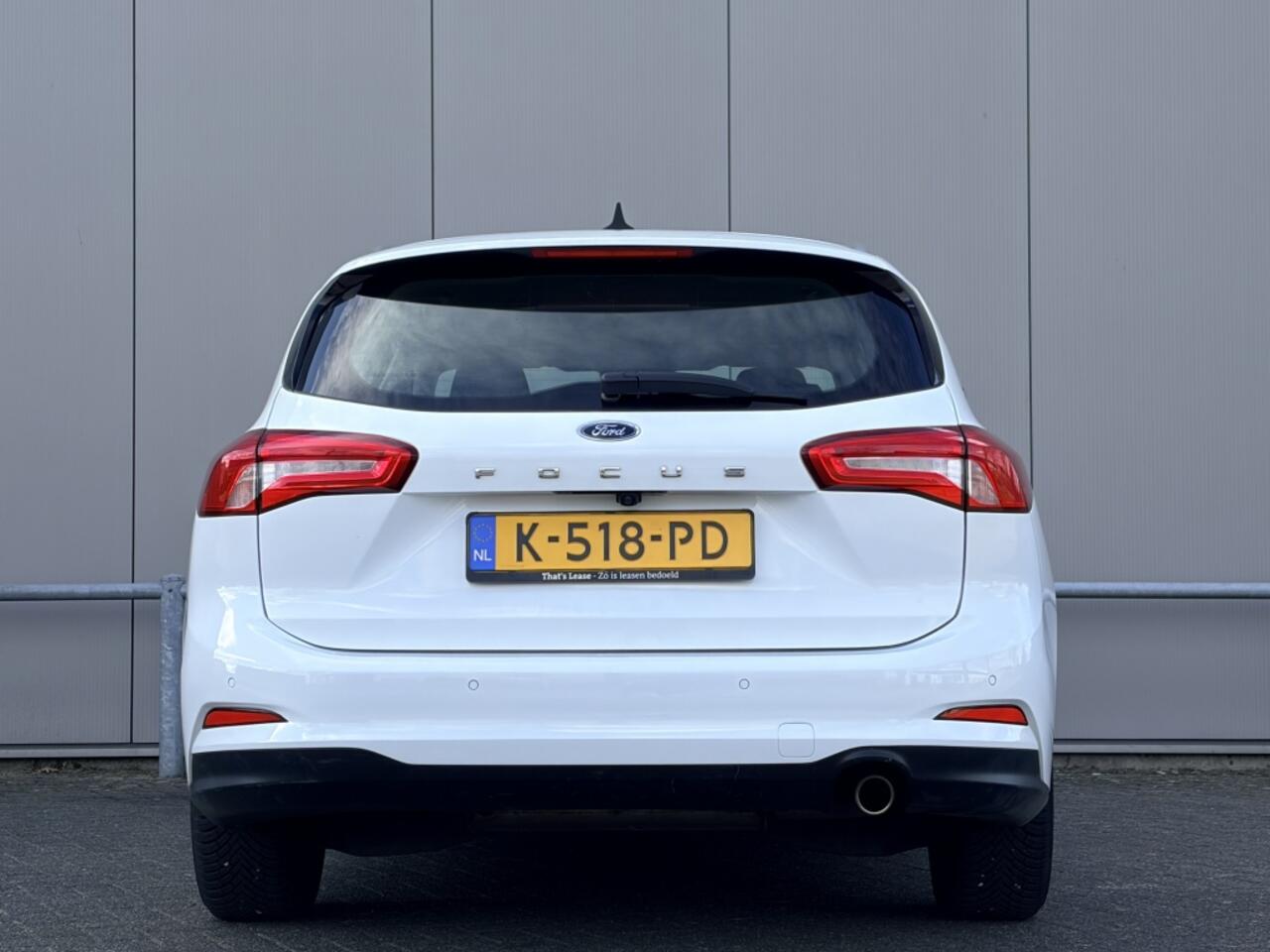 Ford FOCUS Wagon 1.0 - navi - camera - nap! - airco - cruise