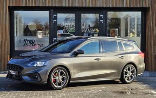 ford-focus-wagon-1.0-ecoboost-hybri