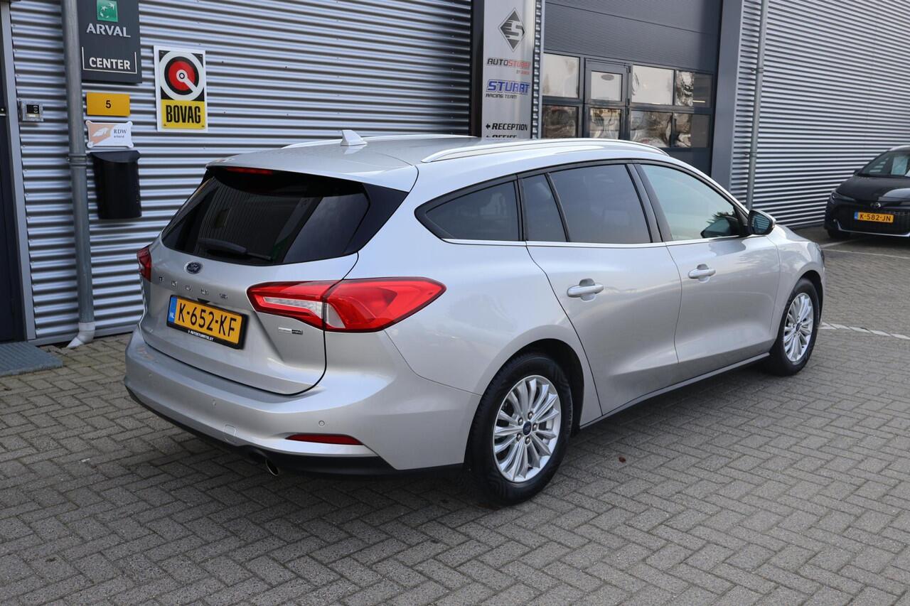 Ford FOCUS Wagon 1.0 Titanium X Business 1e Eigenaar | Volledig Onderh | NAP | BTW | AF Trekhaak | Camera | Elek Klep | Navi | Carplay | Cruise | Keyless | Full LED | Start/Stop | Hill-Hold | Bots | PDC