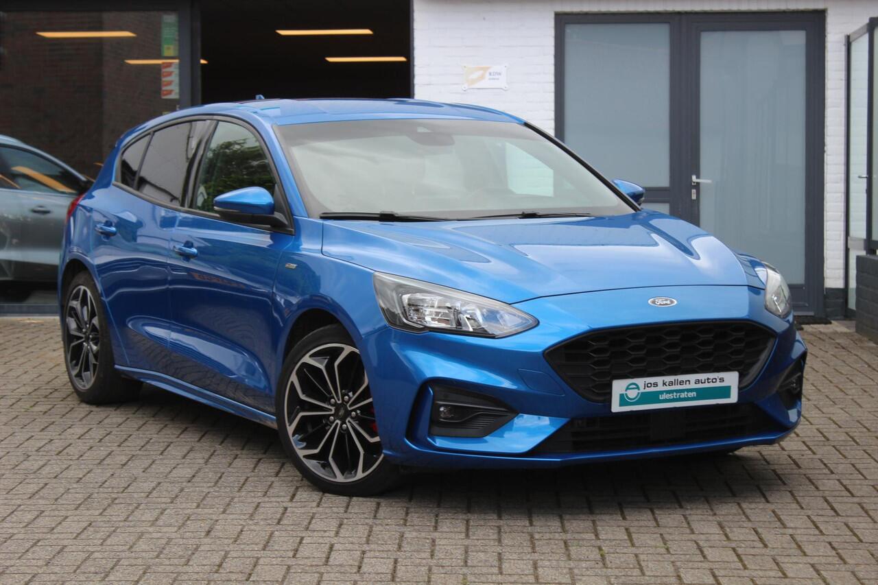 Ford FOCUS 1.0 EcoBoost Hybrid ST Line X Business Navi, Camera, Winter Pack, Privacy Glass, Carplay, Head Up Display!