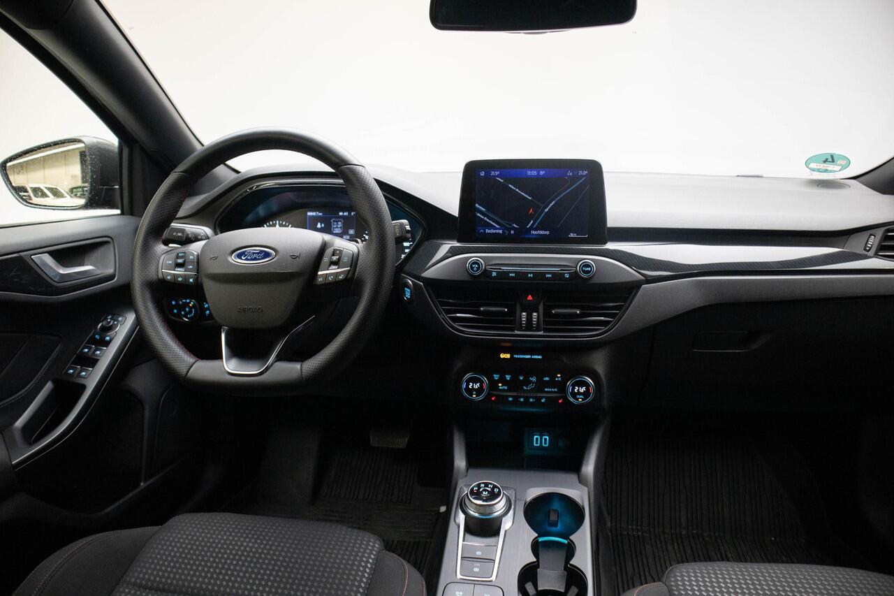 Ford FOCUS Wagon 1.5 EcoBoost ST Line X Business