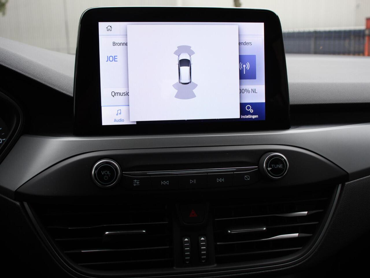 Ford FOCUS Wagon 1.0 EcoBoost 125pk Connected | Navigatie | Parkeer sensoren | Dab | Cruise control | Airco | Led | Airco | Lane assist