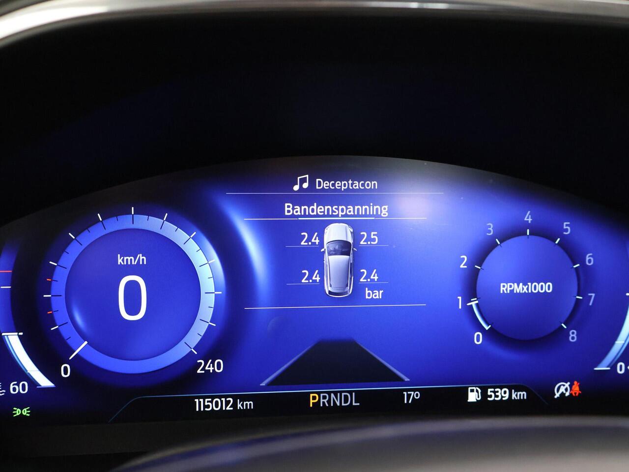 Ford FOCUS Wagon 1.0 E.B. AUTOMAAT TITANIUM X + ELEK. TREKHAAK | CAMERA | APPLE CARPLAY