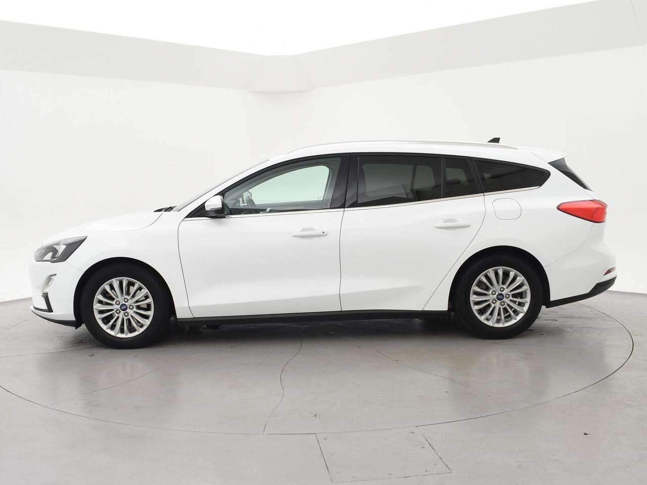 Ford FOCUS Wagon 1.0 E.B. AUTOMAAT TITANIUM X + ELEK. TREKHAAK | CAMERA | APPLE CARPLAY