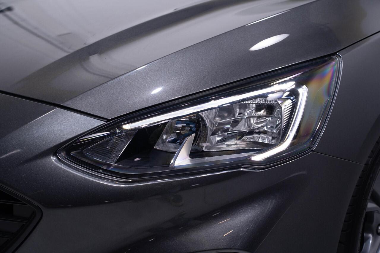 Ford FOCUS Wagon 1.0 EcoBoost Hybrid ST Line Business Apple Carplay Camera Winterpakket Led lichtpakket 1e Eig. NAP