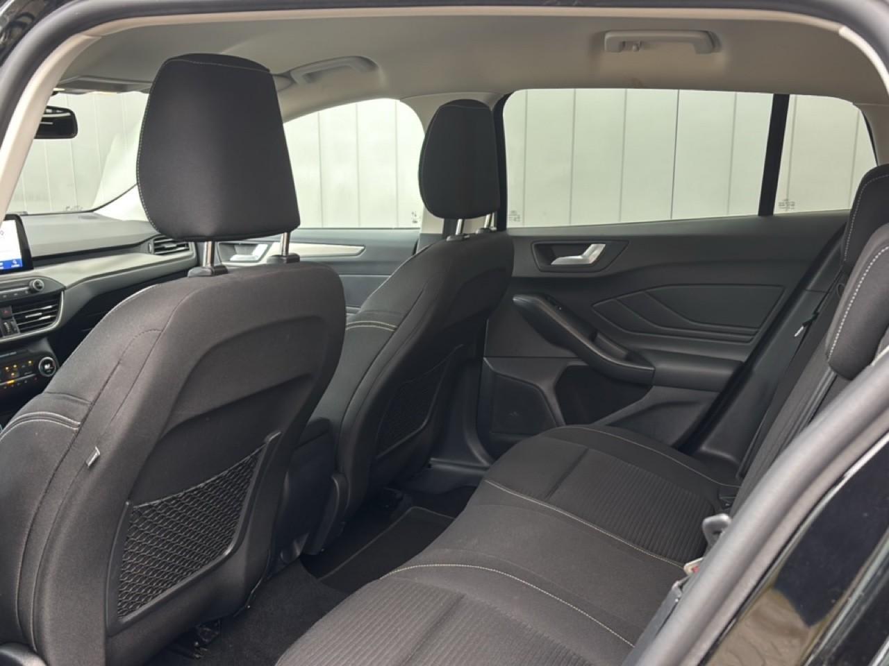 Ford FOCUS Wagon 1.0 EcoBoost Titanium X Business