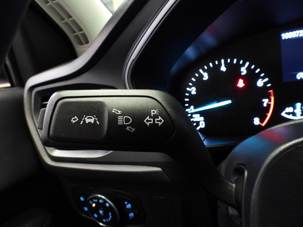 Ford FOCUS Wagon 1.0 EcoBoost Hybrid Connected NAVI/CRUISE/PDC/LED/16"LMV!