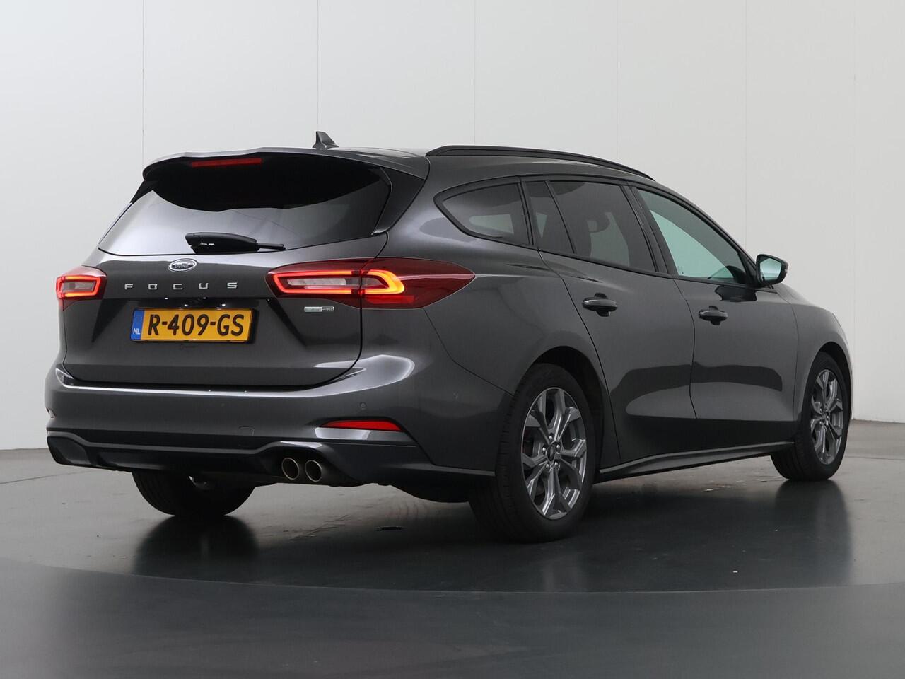 Ford FOCUS Wagon 1.0 EcoBoost Hybrid ST Line Style | Winterpakket | Parkeercamera | Navigatie | Climate Control |