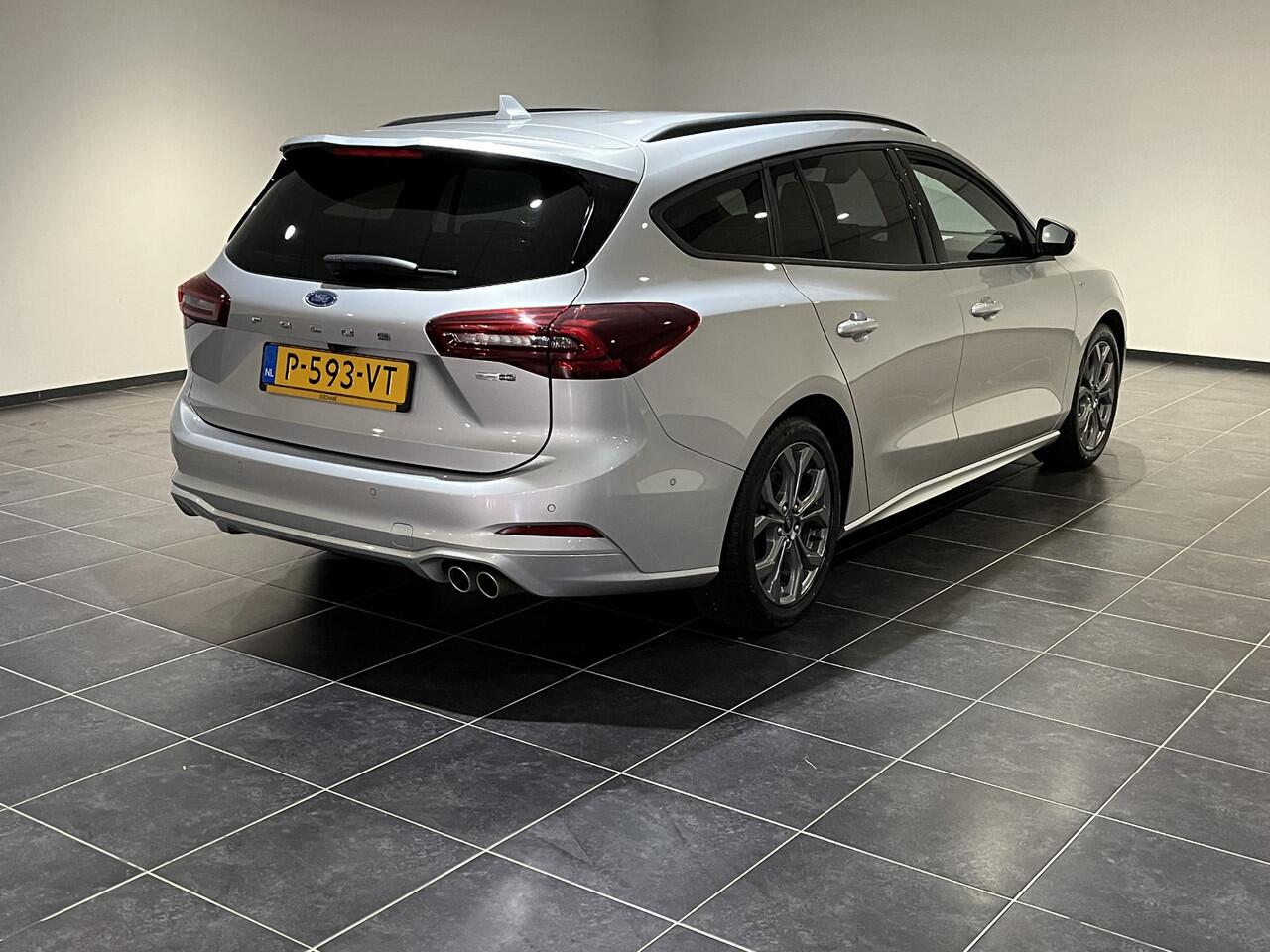 Ford FOCUS Wagon 1.0 EcoBoost Hybrid ST Line | Winter Package | Parking Pack | Apple Carplay/Android Auto |