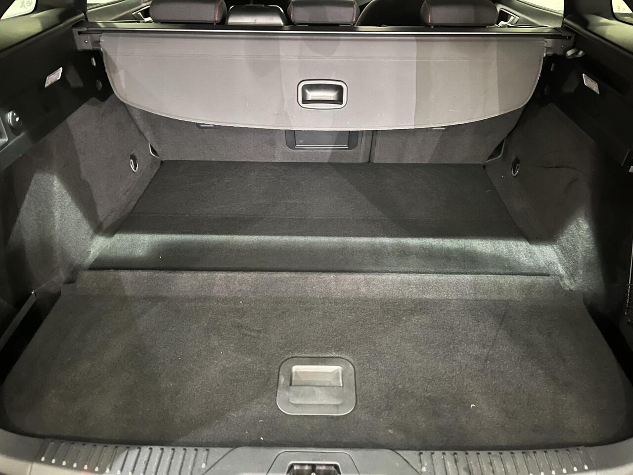 Ford FOCUS Wagon 1.0 EcoBoost Hybrid ST Line | Winter Package | Parking Pack | Apple Carplay/Android Auto |