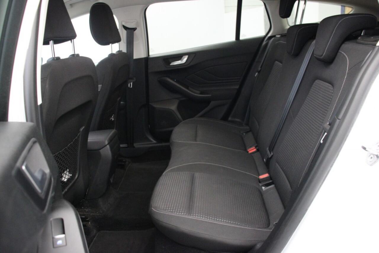 Ford FOCUS Wagon 1.0 EcoBoost Edition Business - Carplay, Navi, Camera, Cruise, Trekhaak