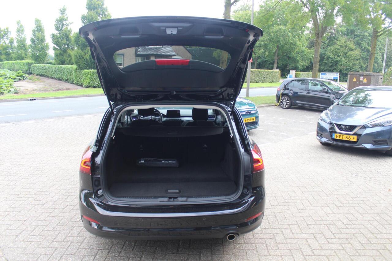 Ford FOCUS Wagon 1.0 EcoBoost Hybrid Titanium Style