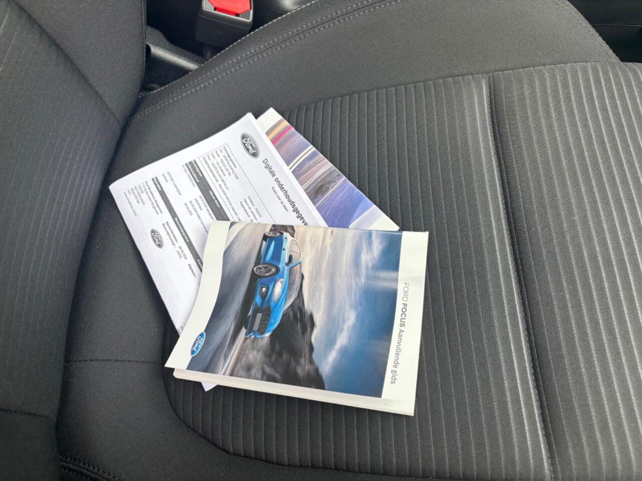 Ford FOCUS 1.0 ECOB.TITANIUM X BNS 125 PK AUTOMAAT NAVI AIRCO/ECC