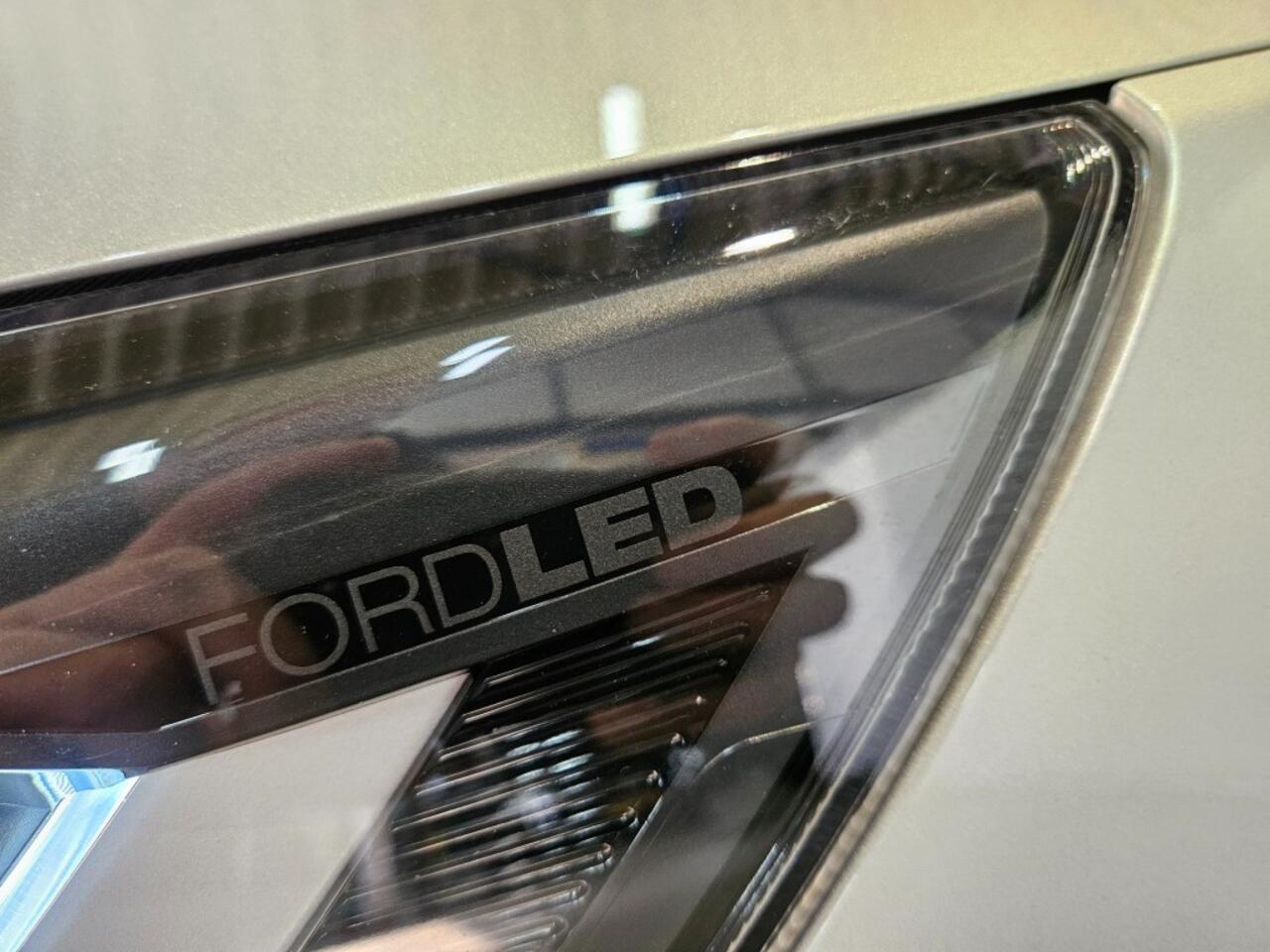 Ford FOCUS 1.0 EcoBoost Connected / Navi / CarPlay / NL Auto