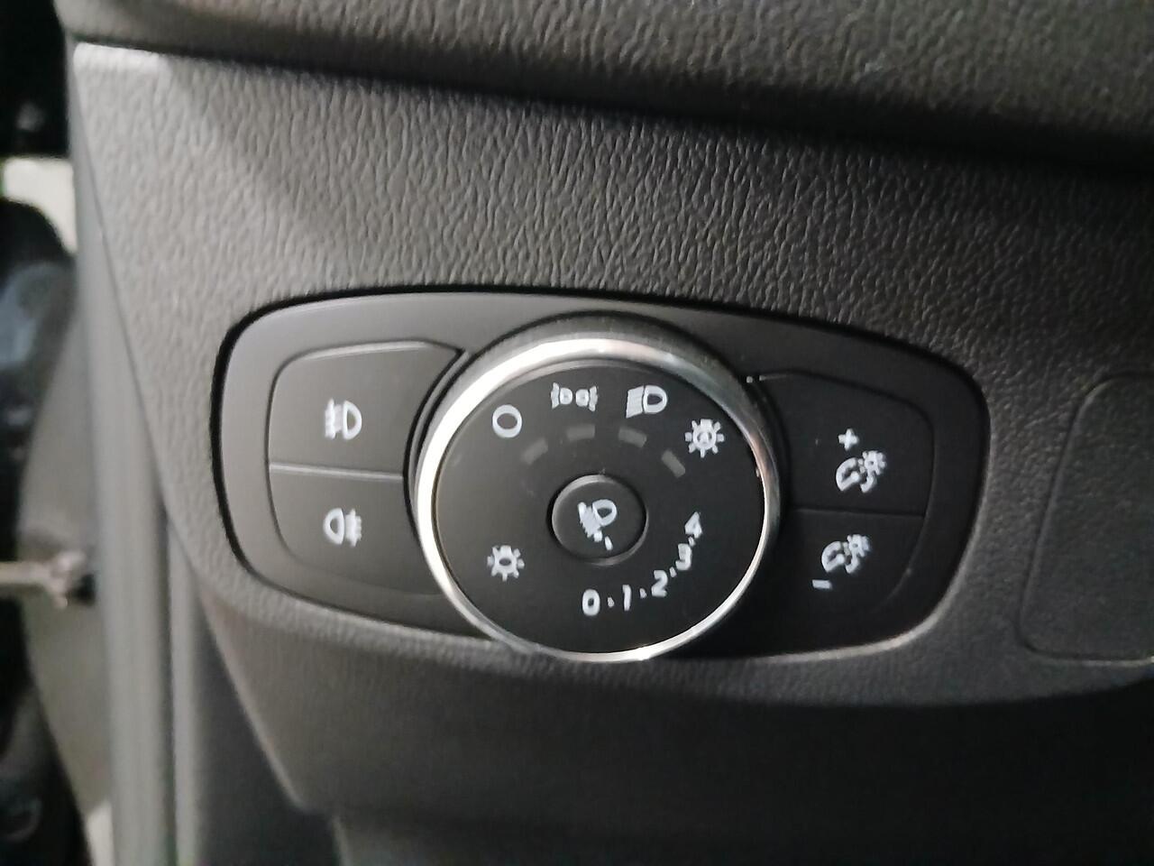 Ford FOCUS Wagon 1.0 EcoBoost Hybrid Active X