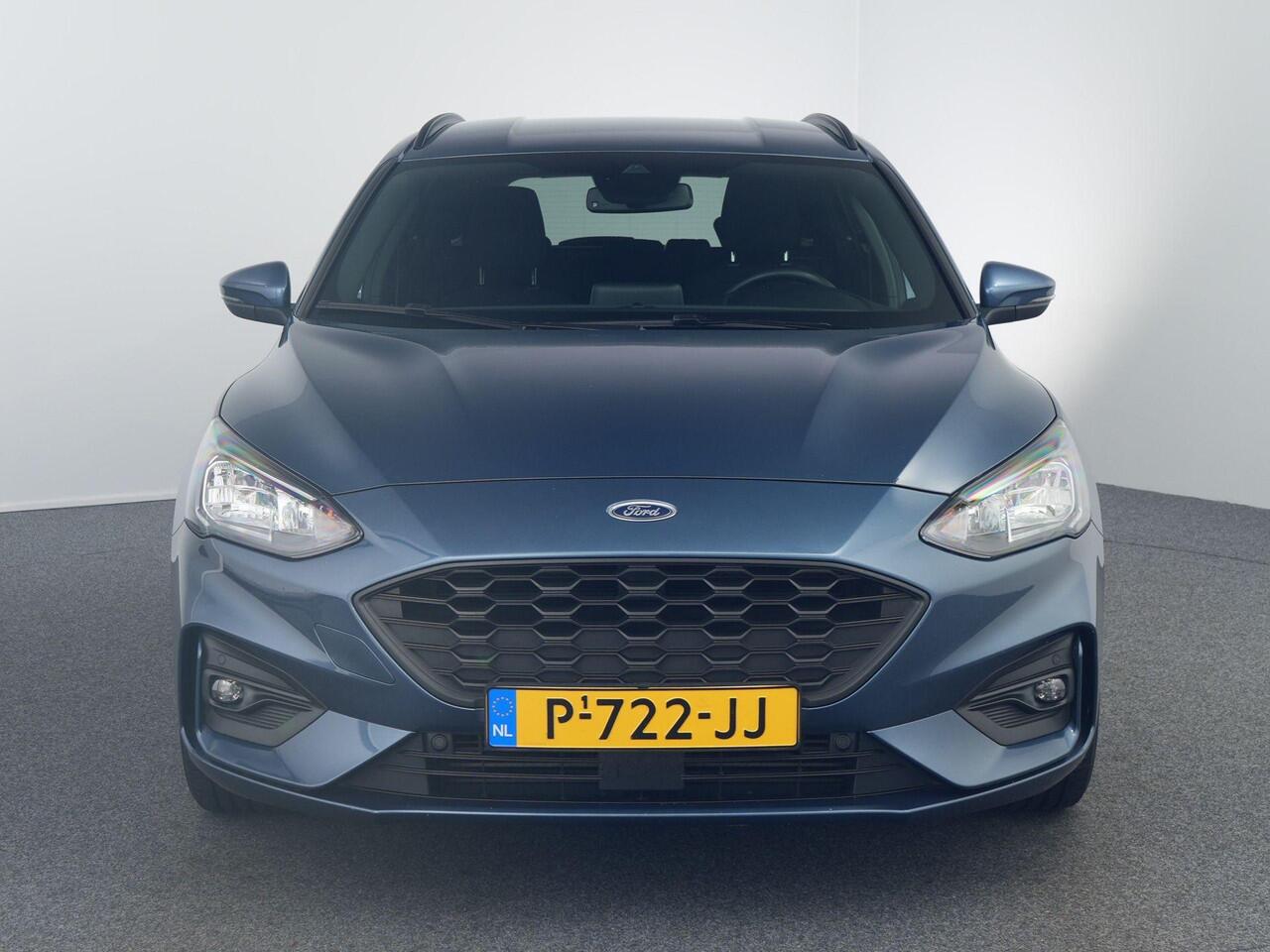 Ford FOCUS Wagon 1.0 EcoBoost Hybrid ST Line Business | Carplay | Winterpakket |