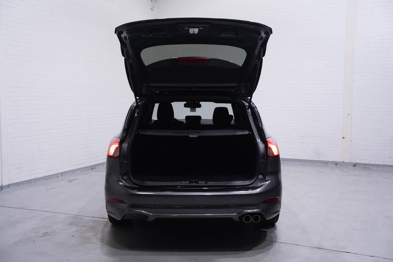 Ford FOCUS Wagon 1.0 EcoBoost Hybrid ST Line Business Apple Carplay Camera Winterpakket Led lichtpakket 1e Eig. NAP