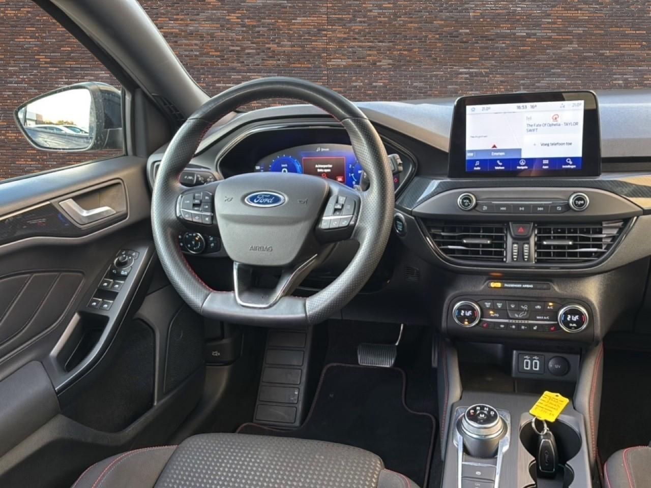 Ford FOCUS Wagon 1.5 150PK ST LINE ECC LED LMV NAVI