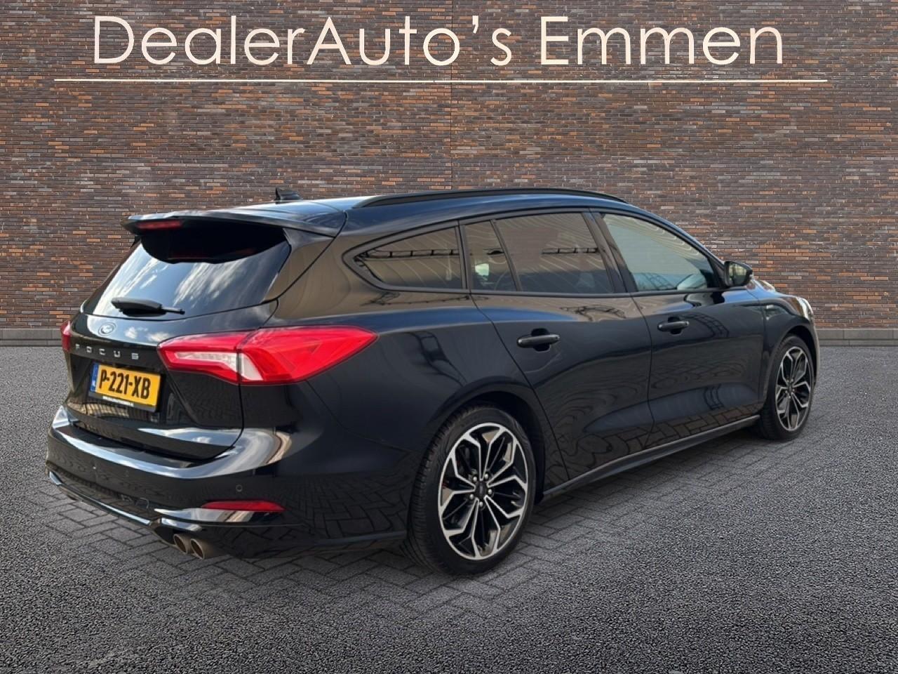 Ford FOCUS Wagon 1.5 150PK ST LINE ECC LED LMV NAVI