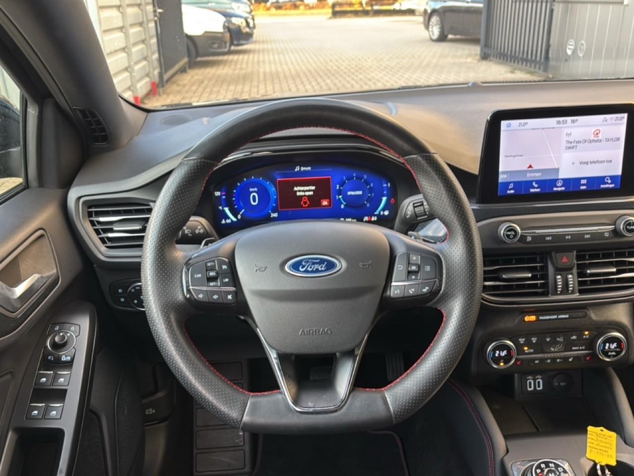Ford FOCUS Wagon 1.5 150PK ST LINE ECC LED LMV NAVI