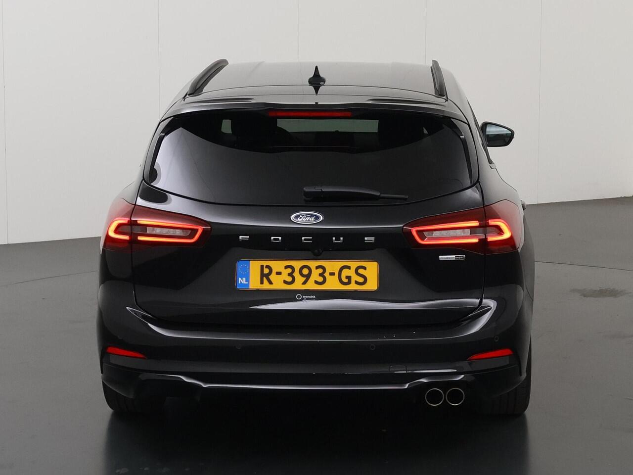 Ford FOCUS Wagon 1.0 EcoBoost Hybrid ST Line Style | Winterpakket | Parkeercamera | Navigatie | Climate Control | Cruise Control |