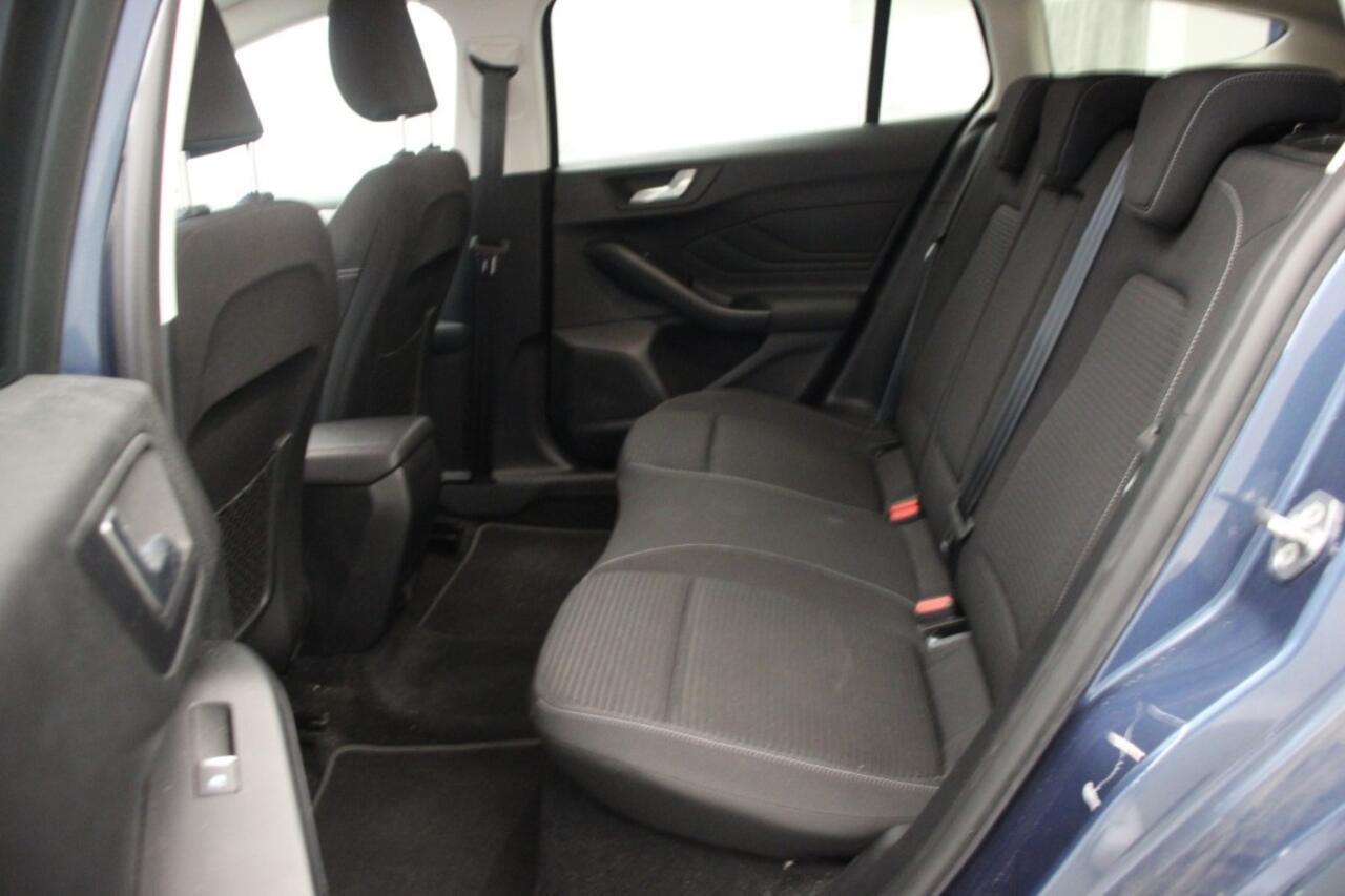 Ford FOCUS Wagon 1.0 EcoBoost Titanium X Business Automaat - Carplay, Navi, Cruise, Clima, Camera