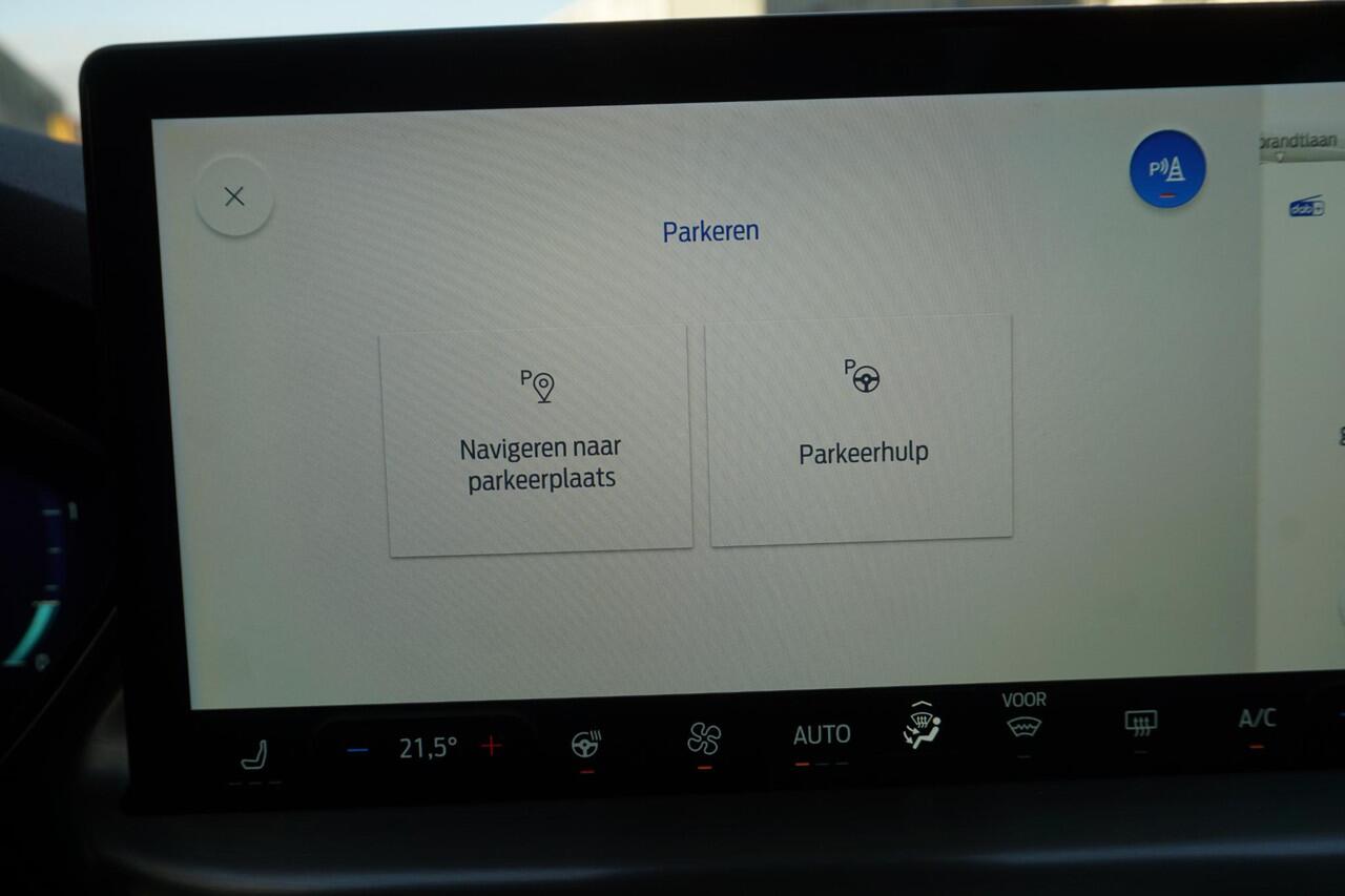 Ford FOCUS Wagon 1.0 EcoB.125PK Hybrid Titanium X/Panoramadak/ Zeldzaam Compleet!!!