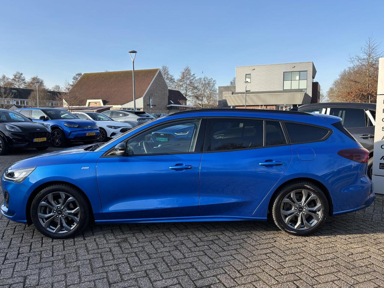 Ford FOCUS Wagon 1.5 EcoBlue ST Line Diesel Automaat! | Panoramadak | Winter Pack | Camera | BTW verrekenbaar