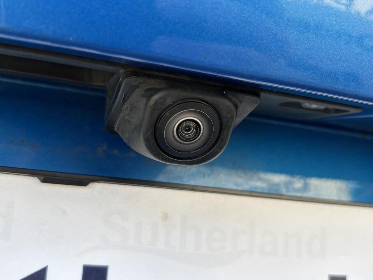 Ford FOCUS Wagon 1.5 EcoBlue ST Line Diesel Automaat! | Panoramadak | Winter Pack | Camera | BTW verrekenbaar