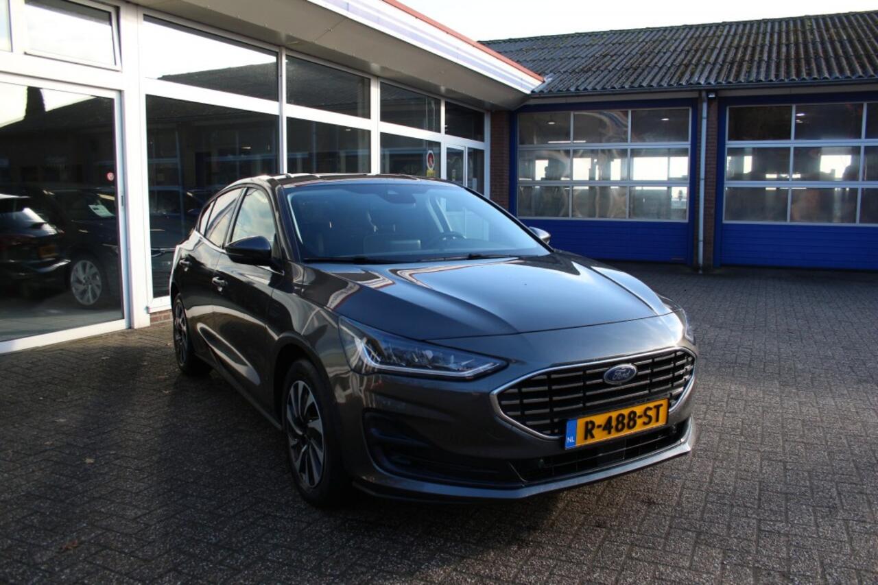Ford FOCUS 1.0 EcoBoost Hybrid Titanium X, Stoel/stuur en voorruitverw, Camera