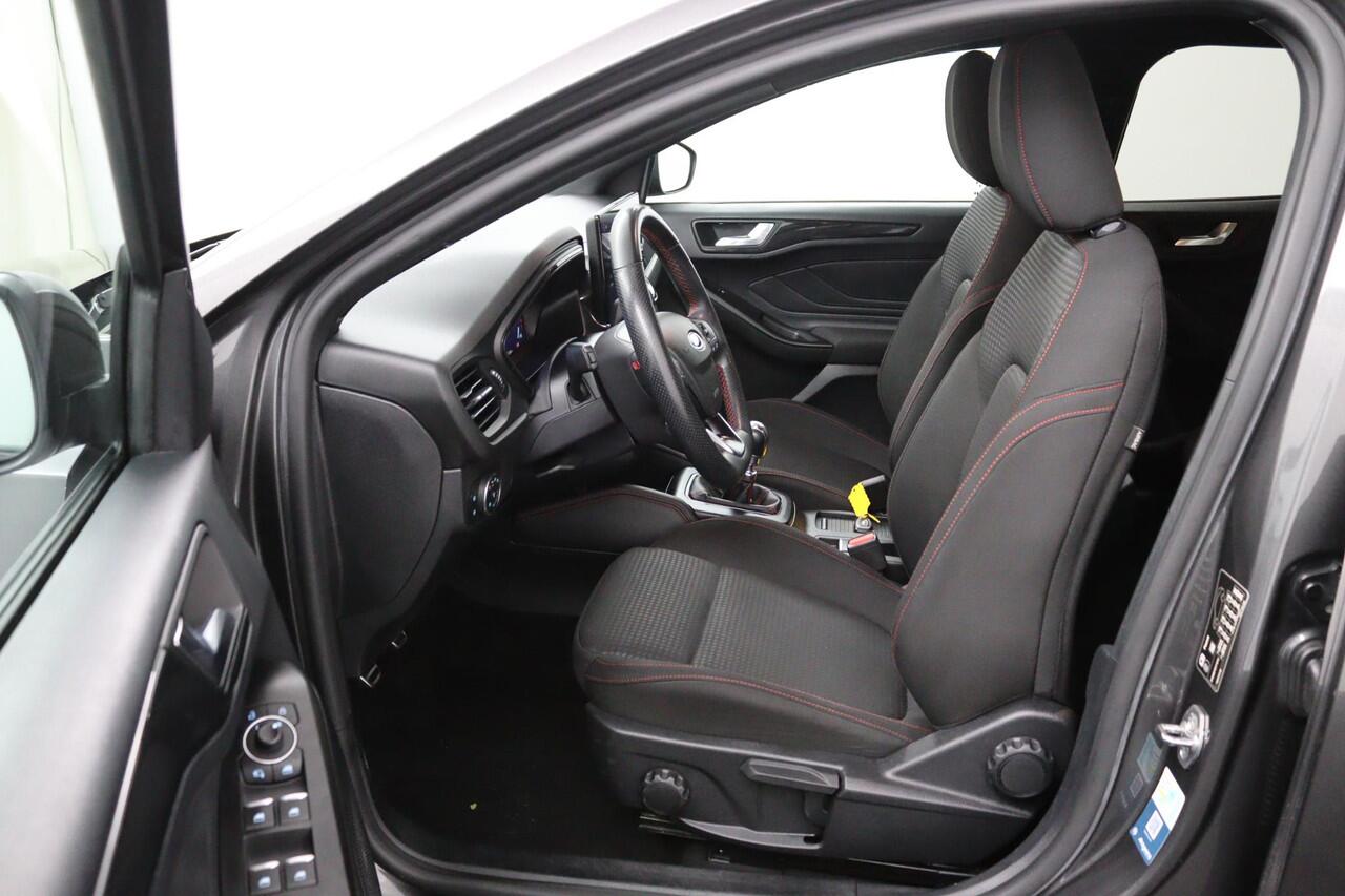 Ford FOCUS Wagon Hybrid*ST-LINE*NAVI*ECC*CRUISE*CAM*STUURVERWARMING