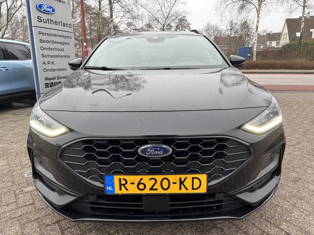 Ford FOCUS Wagon 1.0 EcoBoost Hybrid ST Line X 125pk | Adaptieve Cruise | Winter Pack | 35.000 km! | SYNC 4 |B&O Audio |