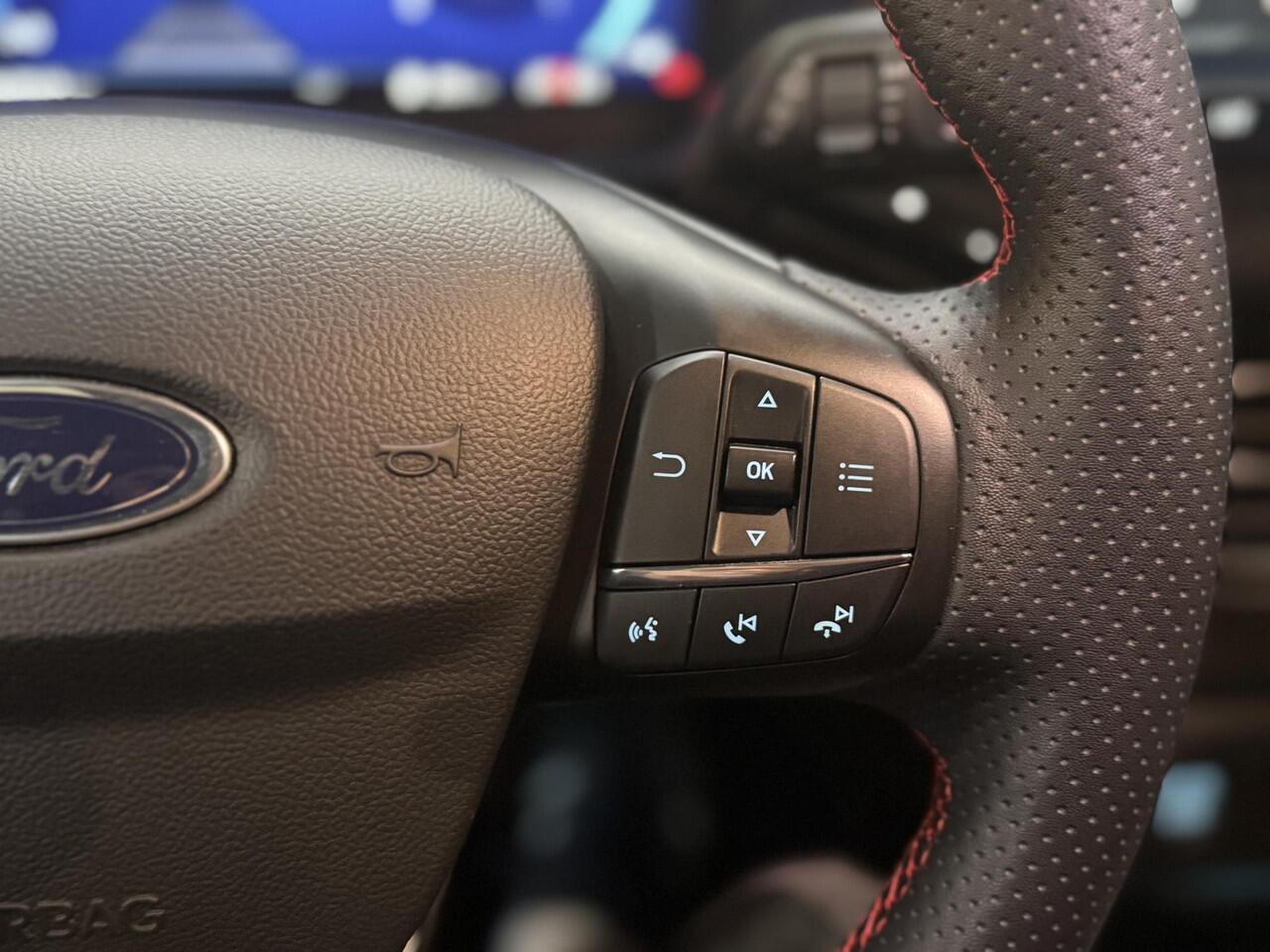 Ford FOCUS 1.0 EcoBoost Hybrid ST Line X Sync-4 Trekhaak Camera Winter Dodehoek Adap. Cruise pack AGR Stoel Wagon