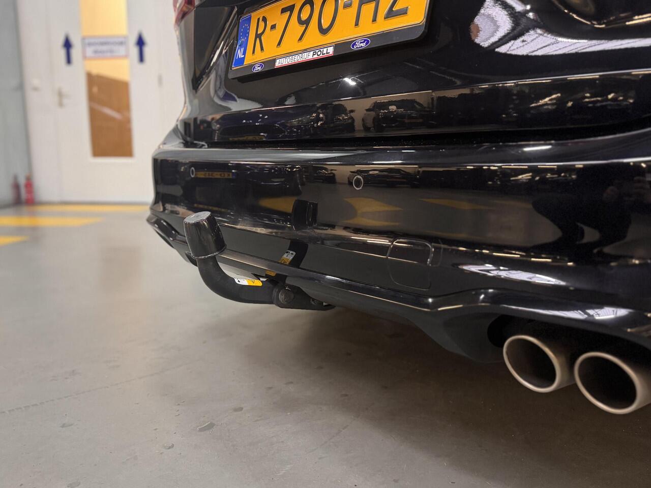 Ford FOCUS 1.0 EcoBoost Hybrid ST Line X Sync-4 Trekhaak Camera Winter Dodehoek Adap. Cruise pack AGR Stoel Wagon