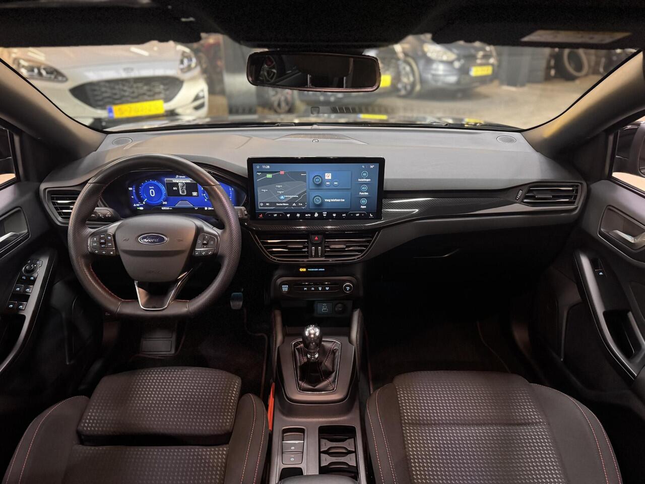 Ford FOCUS 1.0 EcoBoost Hybrid ST Line X Sync-4 Trekhaak Camera Winter Dodehoek Adap. Cruise pack AGR Stoel Wagon